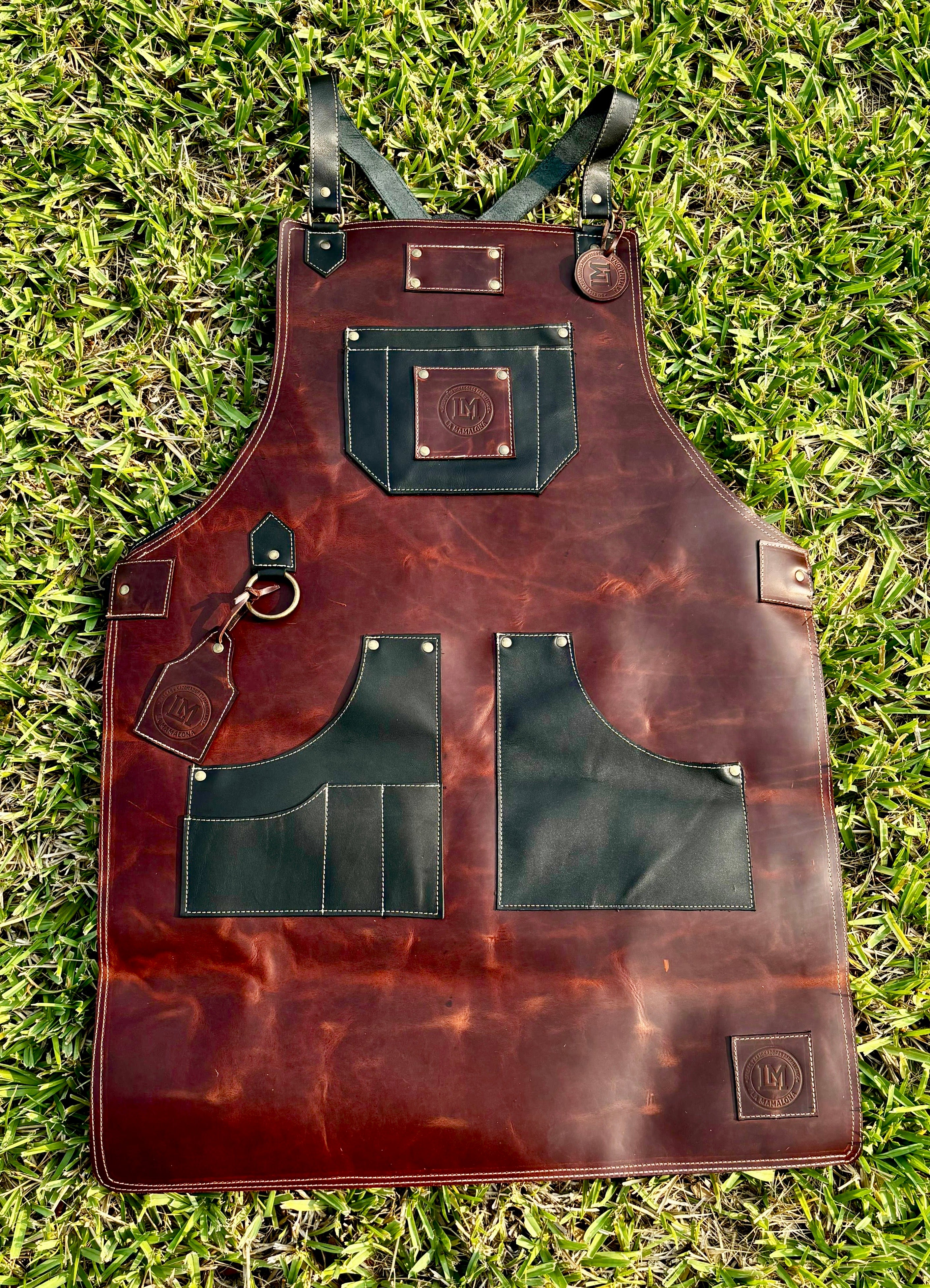 CUSTOM MADE LEATHER APRON MAMALONA LOGO